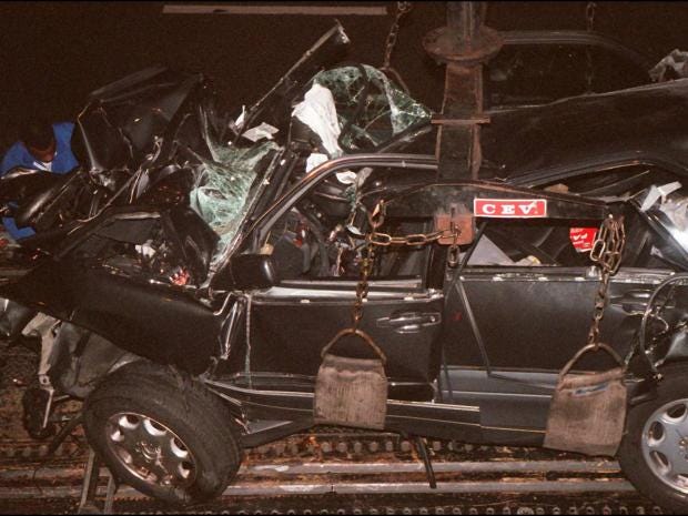 diana-car-crash.jpg diana-car-crash.jpg