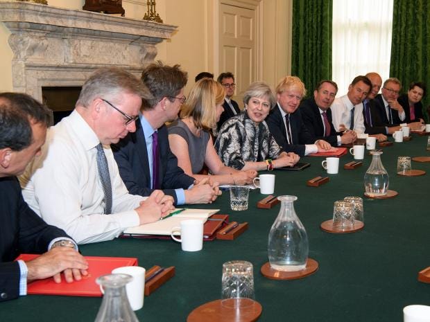 UK-Election-Theresa-May-first-cabinet-meeting