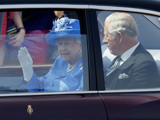 queen-in-car.jpg