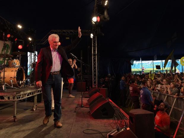 john-mcdonnell-glastonbury.jpg