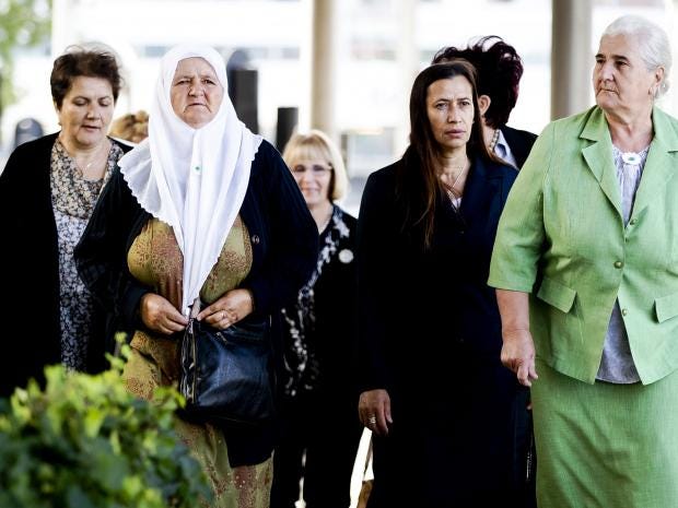 srebrenica-court.jpg srebrenica-court.jpg