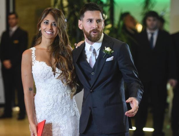 Lionel Messi's mother accused of trying to upstage bride Antonella ...