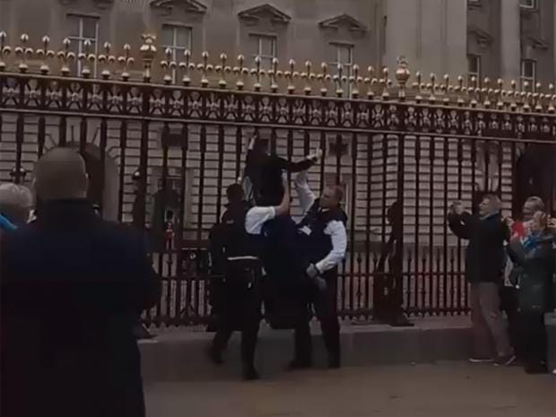 buckingham-palace.jpg