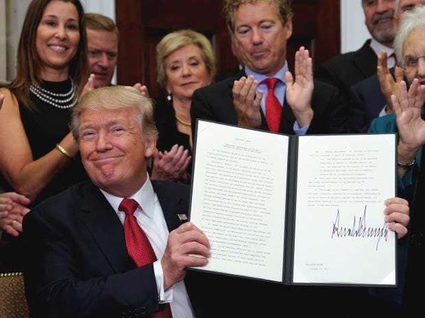 donald-trump-sign-obamacare-executive-order.jpg