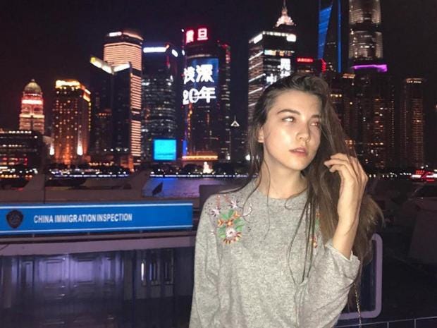 Fourteen Year Old Model Dies After Gruelling 12 Hour Fashion Show In China The Independent