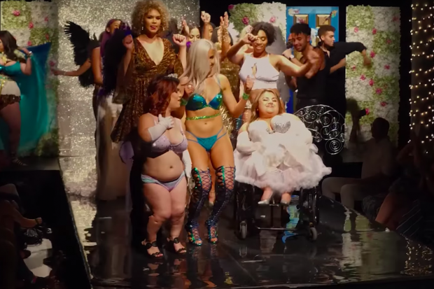 Αποτέλεσμα εικόνας για This Victoria's Secret Fashion Show inspires body confidence for all women