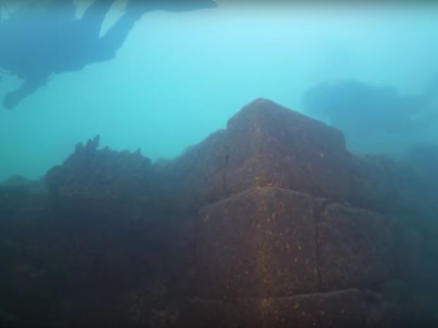 3 000 Year Old Fortress Discovered In Turkish Lake The