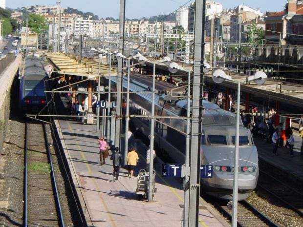 Î‘Ï€Î¿Ï„Î­Î»ÎµÏƒÎ¼Î± ÎµÎ¹ÎºÏŒÎ½Î±Ï‚ Î³Î¹Î± Travel chaos to persist for months due to French strikes