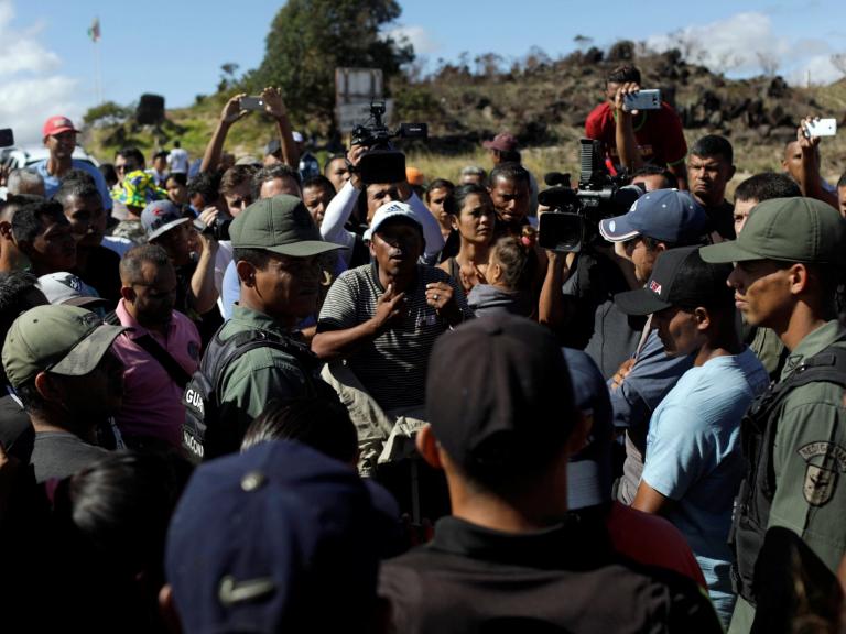 venezuela-brazil-border.jpg