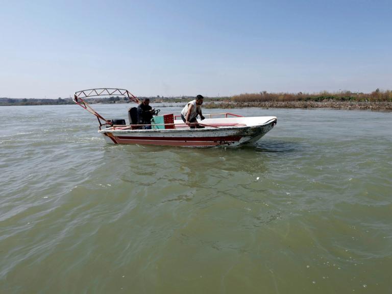 Iraq-ferry.jpg