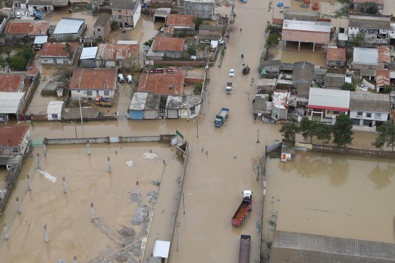 Iran-flooding-weather.jpg