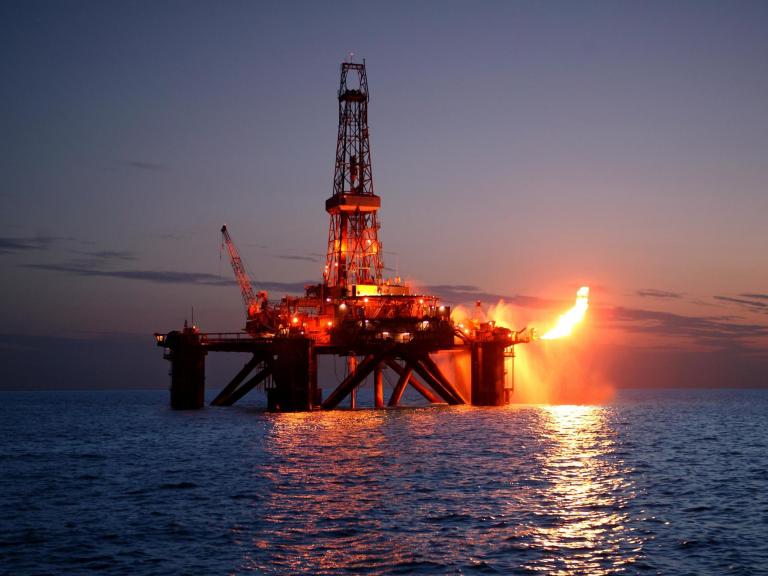 oil-rig-flare-0.jpg