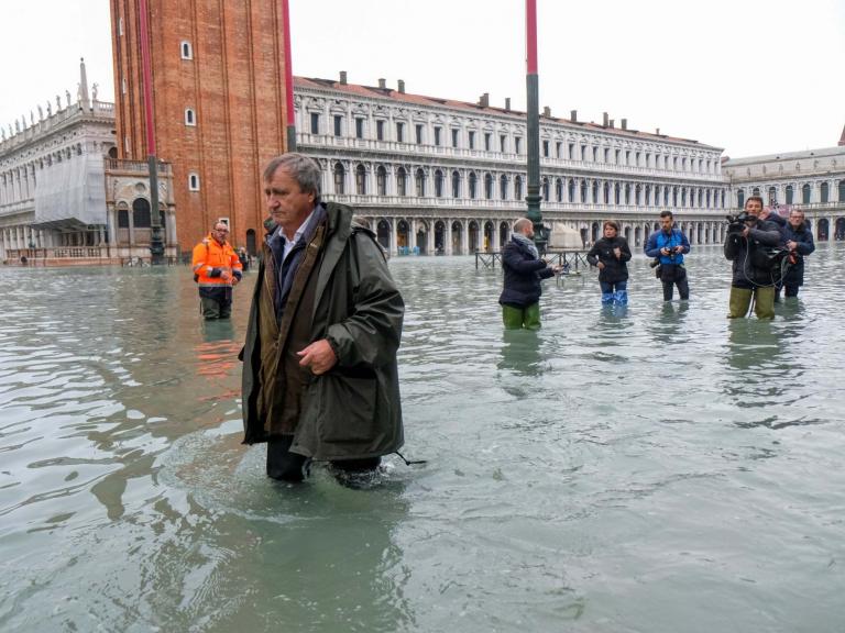 Venice-flooding2.jpg