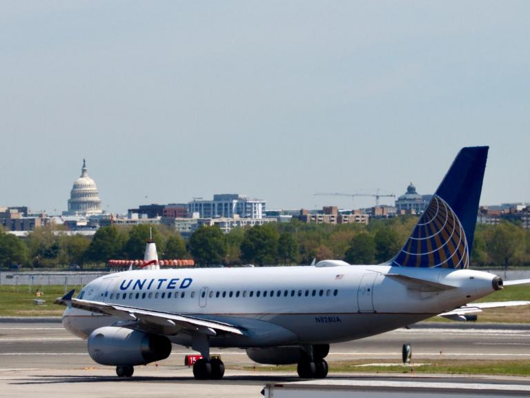 united-plane-0.jpg