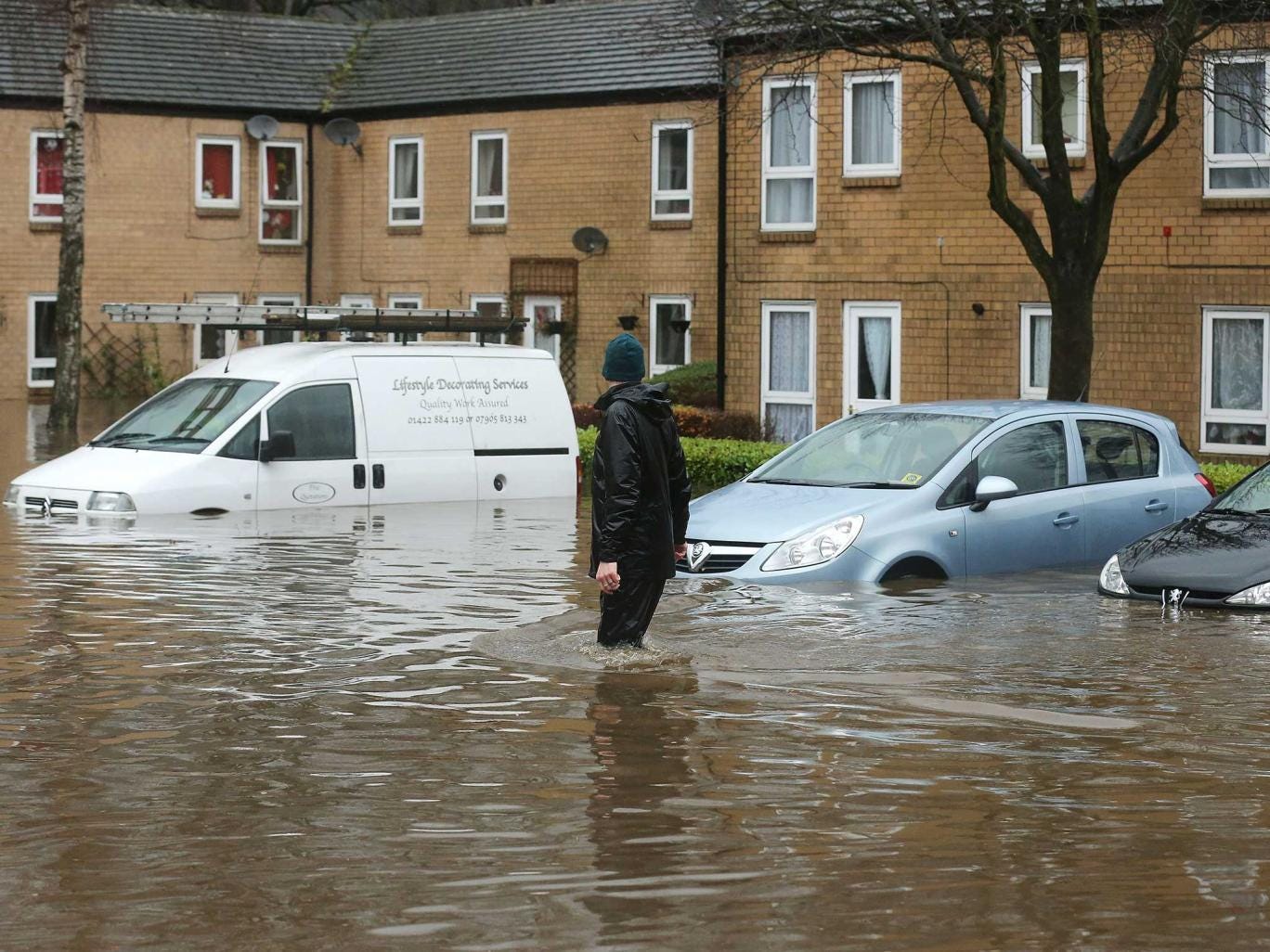 UK flooding: 10,000 Rochdale homes without electricity as Lancashire ...