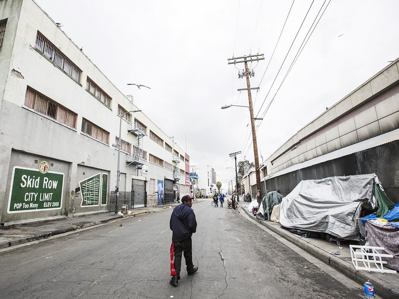  Skid Row in downtown Los Angeles