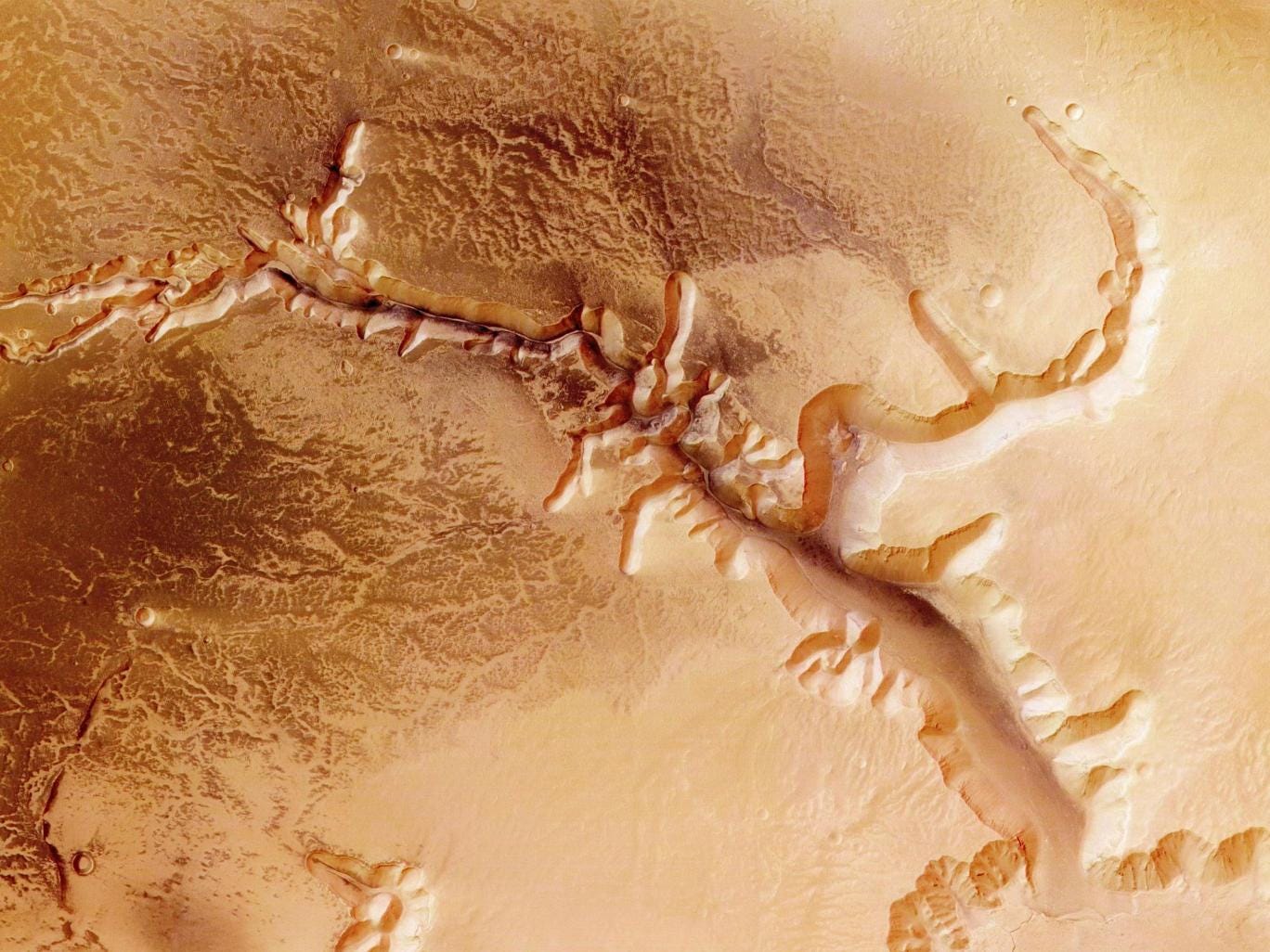 mars-echus-chasma-water-source.jpg