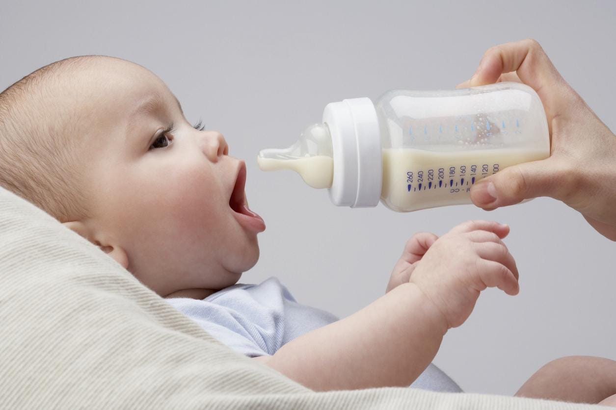 Feeding children on artificial feeding: the basic rules Feeding children on artificial feeding: the basic rules