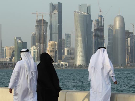Qatar launches campaign for 'modest' dress code for ...