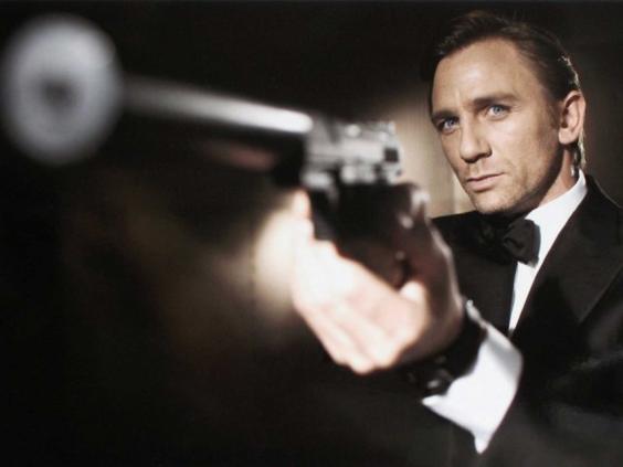 Daniel Craig announced as Bond 10 years ago today : r/JamesBond