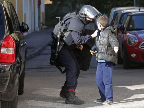 Gunmen in Marseille 'shoot at police' hours before French Prime