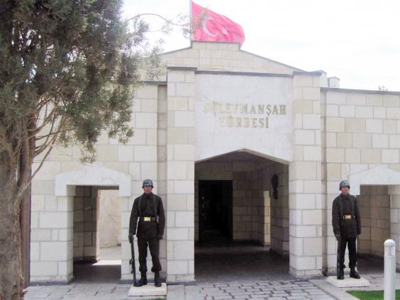 turkey-tomb.jpg turkey-tomb.jpg