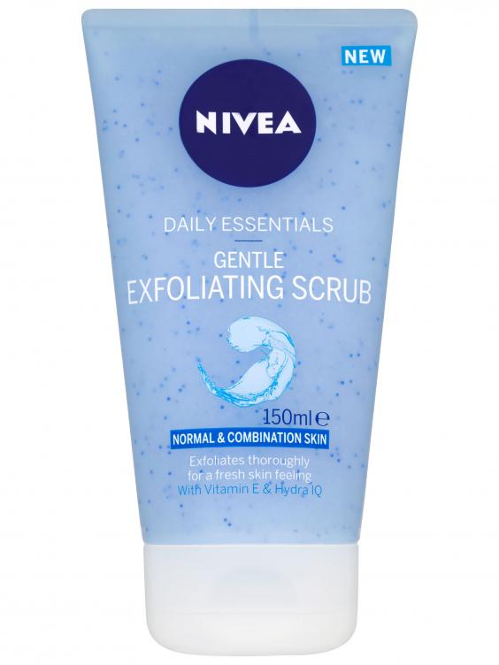 Facial Exfoliating Products 118