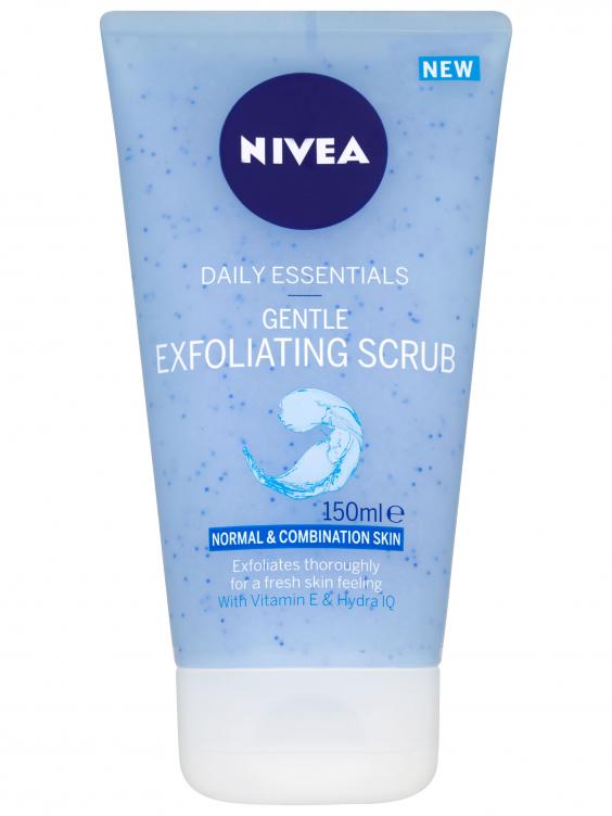 Exfoliating Facial Scrubs 91