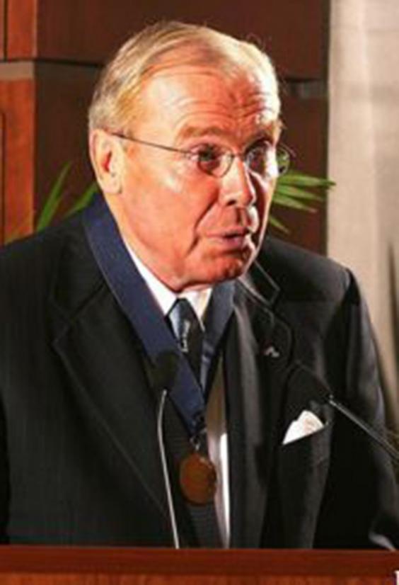 HUntsman.jpg HUntsman.jpg