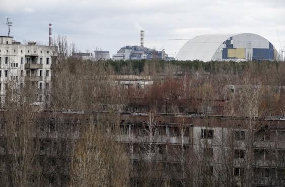 Desolation of Chernobyl 30 years on: Haunting pictures show town