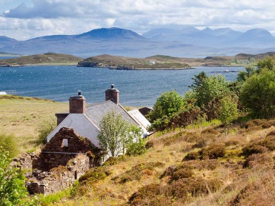 Self-sufficient Scottish island of Tanera Mor on sale for £1.95m | The ...