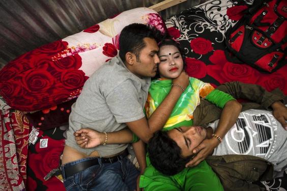 bangladesh-prostitution-5.jpg