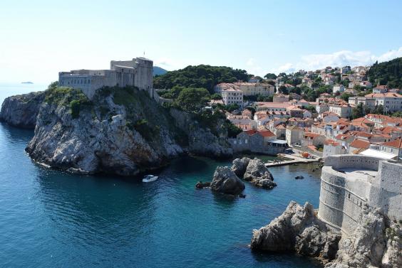 dubrovnik-croatia-gettyimages-185995369.jpg