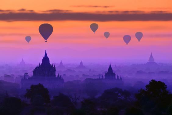 bagan-hot-air-balloons.jpg
