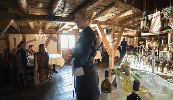 borsen-spiseri-restaurant-in-svinoya.jpg