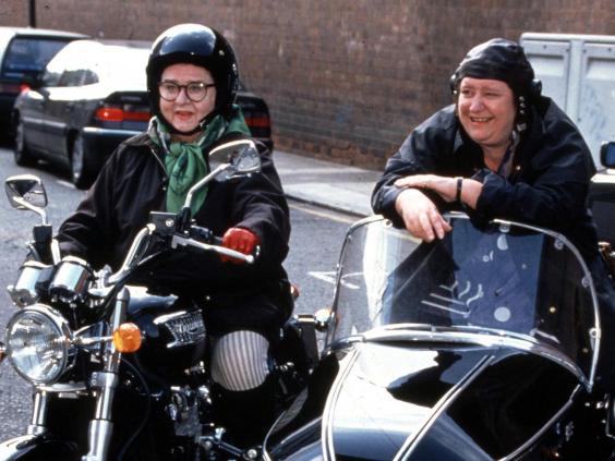 Patricia Llewellyn: TV Producer Behind 'Two Fat Ladies' Who Made Jamie ...