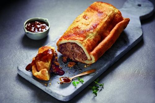 aldi-specially-selected-british-beef-burrito-lifestyle.jpg