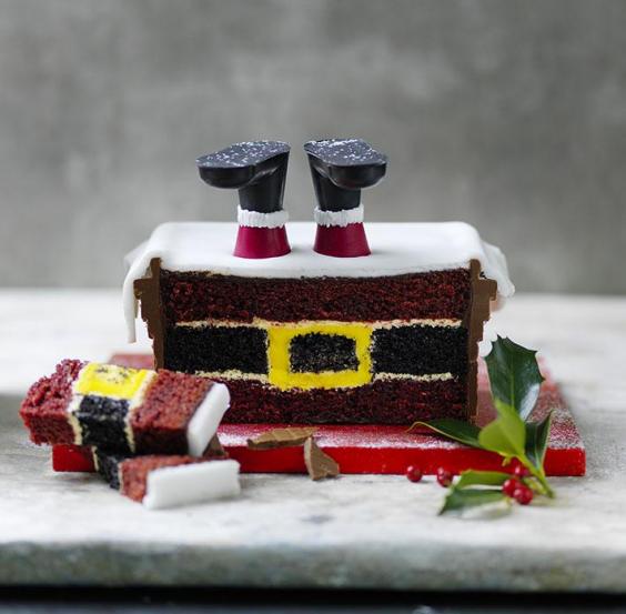 santa-stuck-in-the-chimney-cake-low-res.jpg