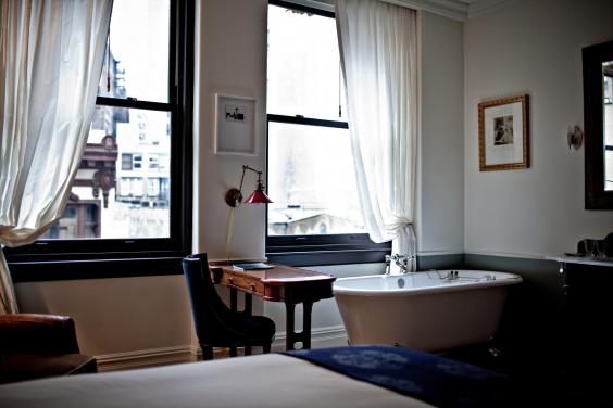 the-nomad-guest-room-7-benoit-linero.jpg