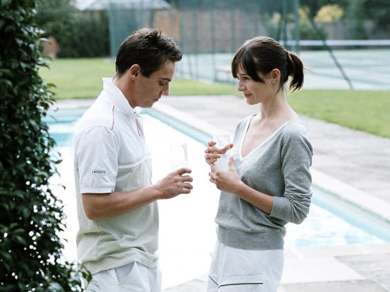 Emily Mortimer's Blonde Hair in "Match Point": A Classic Hollywood Look - wide 6