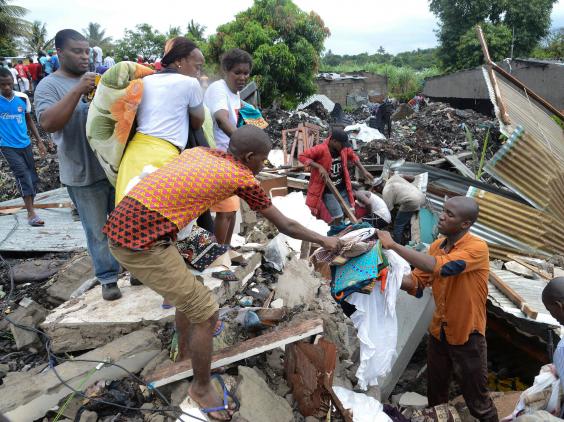 mozambique-garbage-crumple-particles.jpg