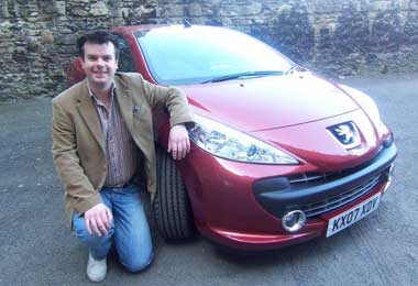Gussy Alamein tests the Peugeot 207CC