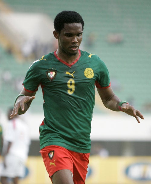 Eto'o celebrates scoring a penalty against Sudan