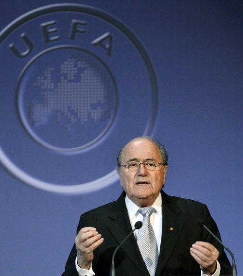 Blatter plans to submit the 6+5 rule to the Fifa congress in Sydney in May