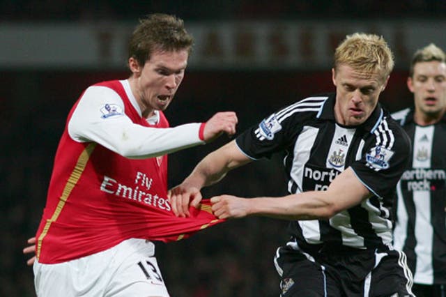 Arsenal midfielder Hleb (left) is looking forward to a successful end to the season