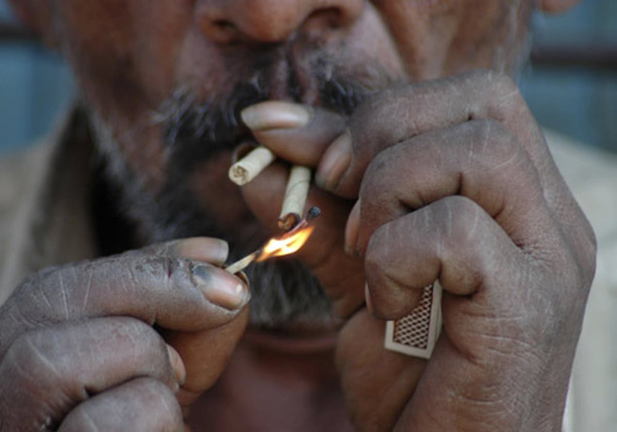 Poor man's cigarette: India's unspoken epidemic