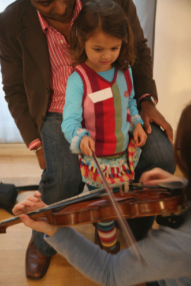 Way to bow: students learn how to teach music to children and adults