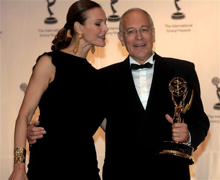 Carole Bouquet with TF1 Chairman Patrick Le Lay at the Emmy Awards in 2007 © AP