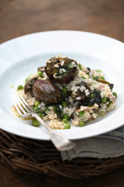 This dish is quicker and easier than risotto, as you don't need to feed slowly © Lisa Barber