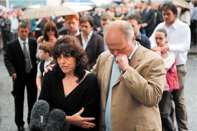 Margaret and Barry Mizen speaking to the press yesterday before the memorial service in south London for their 16-year-old son Jimmy